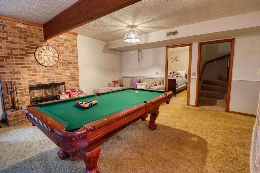 4-Bedroom+Loft-Sauna-Pool Table-Bar-2 Fireplaces Basye 外观 照片